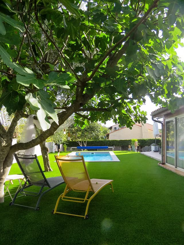 Terrasse et piscine — vue principale